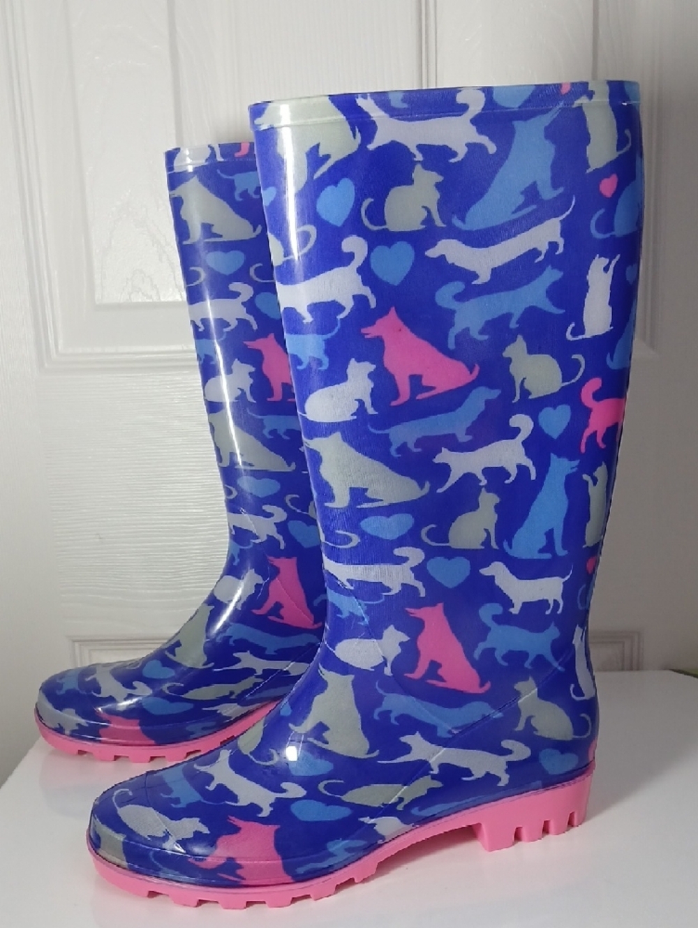 Via Rosa Blue Playful Dog & Cat Novelty‎ Print Rain Boots with Pink Soles